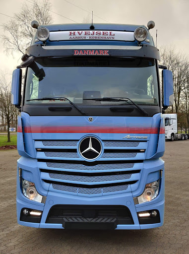 Hvejsel Møbeltransport A/S