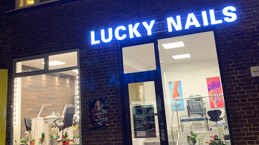 Lucky Nails