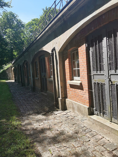 FREDSKRUDTMAGASIN